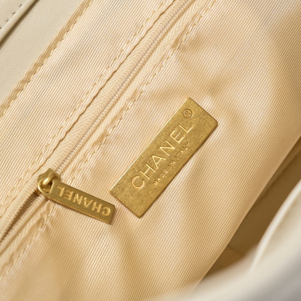 シャネルバッグ全体デザイン